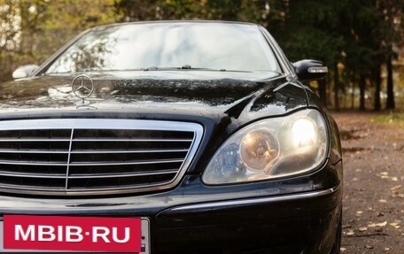 Mercedes-Benz S-Класс, 2003 год, 1 300 000 рублей, 28 фотография