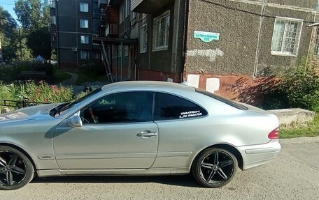 Mercedes-Benz CLK-Класс, 2001 год, 380 000 рублей, 5 фотография