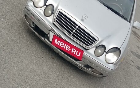 Mercedes-Benz CLK-Класс, 2001 год, 380 000 рублей, 4 фотография