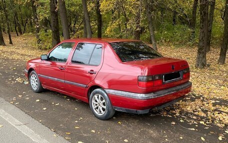 Volkswagen Vento, 1997 год, 290 000 рублей, 7 фотография