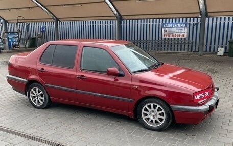 Volkswagen Vento, 1997 год, 290 000 рублей, 11 фотография