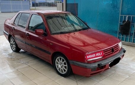 Volkswagen Vento, 1997 год, 290 000 рублей, 16 фотография