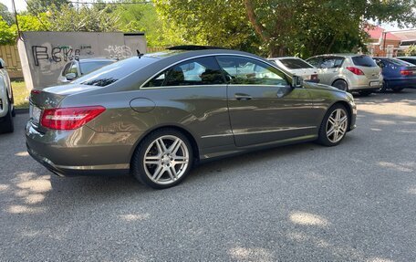 Mercedes-Benz E-Класс, 2010 год, 1 650 000 рублей, 4 фотография