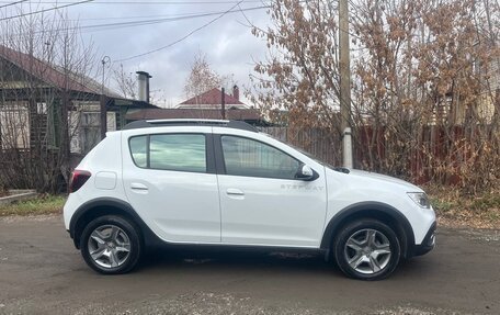 Renault Sandero II рестайлинг, 2020 год, 1 440 000 рублей, 8 фотография