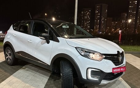 Renault Kaptur I рестайлинг, 2021 год, 1 350 000 рублей, 3 фотография