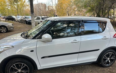 Suzuki Swift IV, 2012 год, 950 000 рублей, 2 фотография