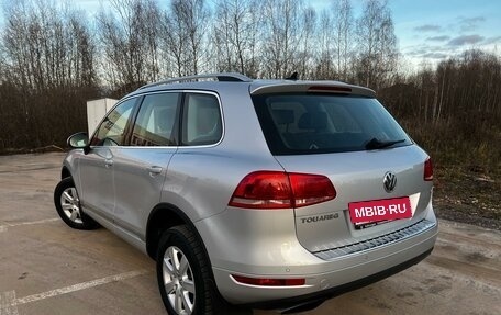 Volkswagen Touareg III, 2010 год, 1 690 000 рублей, 6 фотография