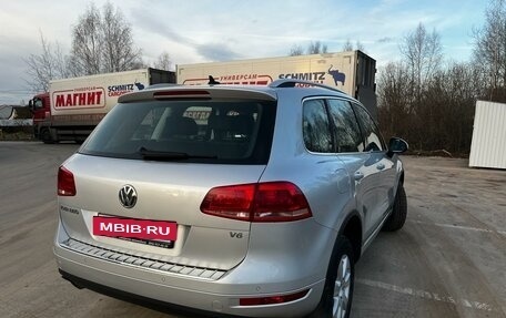 Volkswagen Touareg III, 2010 год, 1 690 000 рублей, 4 фотография