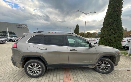 Jeep Cherokee, 2019 год, 2 390 000 рублей, 4 фотография