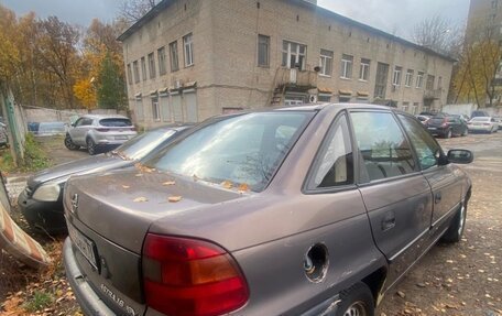 Opel Astra F, 1998 год, 190 000 рублей, 2 фотография