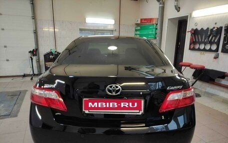 Toyota Camry, 2010 год, 2 300 000 рублей, 7 фотография