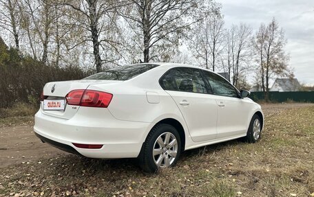 Volkswagen Jetta VI, 2012 год, 930 000 рублей, 4 фотография