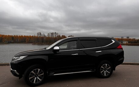 Mitsubishi Pajero Sport III рестайлинг, 2019 год, 3 449 000 рублей, 2 фотография