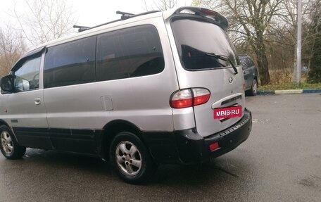 Hyundai Starex I рестайлинг, 2007 год, 500 000 рублей, 7 фотография