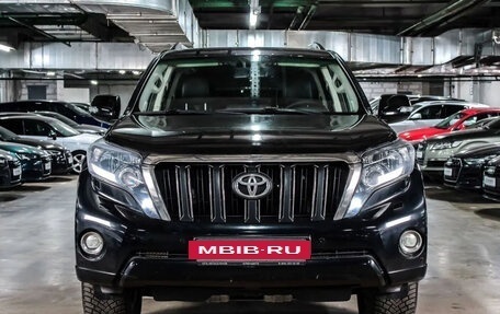 Toyota Land Cruiser Prado 150 рестайлинг 2, 2016 год, 3 349 000 рублей, 2 фотография