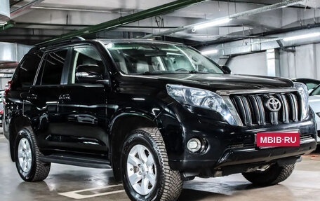 Toyota Land Cruiser Prado 150 рестайлинг 2, 2016 год, 3 349 000 рублей, 3 фотография