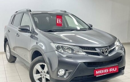 Toyota RAV4, 2013 год, 2 025 000 рублей, 3 фотография