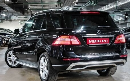 Mercedes-Benz M-Класс, 2013 год, 2 989 000 рублей, 2 фотография