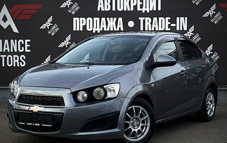 Chevrolet Aveo III, 2013 год, 735 000 рублей, 3 фотография