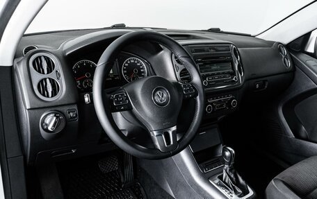 Volkswagen Tiguan I, 2012 год, 1 799 000 рублей, 13 фотография