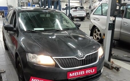 Skoda Rapid I, 2015 год, 945 000 рублей, 2 фотография