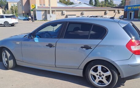 BMW 1 серия, 2006 год, 800 000 рублей, 3 фотография