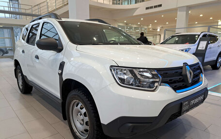 Renault Duster, 2021 год, 2 235 000 рублей, 3 фотография