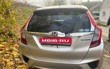 Honda Fit III, 2014 год, 970 000 рублей, 5 фотография