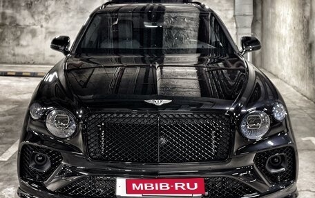 Bentley Bentayga I, 2023 год, 37 900 000 рублей, 7 фотография