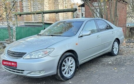 Toyota Camry V40, 2003 год, 850 000 рублей, 1 фотография