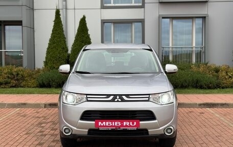 Mitsubishi Outlander III рестайлинг 3, 2012 год, 1 320 000 рублей, 2 фотография