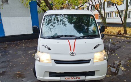 Toyota Lite Ace VI, 2013 год, 975 000 рублей, 17 фотография