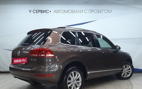 Volkswagen Touareg III, 2011 год, 2 090 000 рублей, 3 фотография