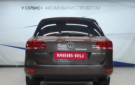 Volkswagen Touareg III, 2011 год, 2 090 000 рублей, 4 фотография