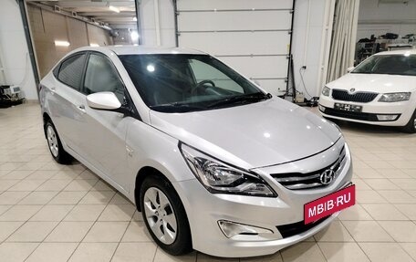 Hyundai Solaris II рестайлинг, 2016 год, 1 250 000 рублей, 2 фотография