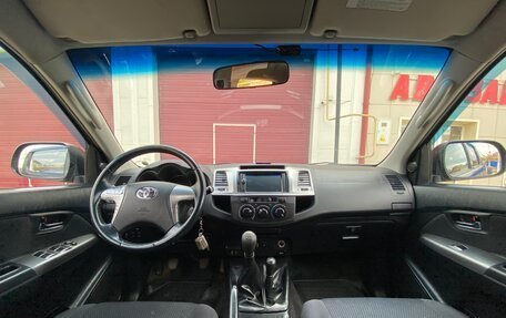 Toyota Hilux VII, 2014 год, 2 250 000 рублей, 8 фотография