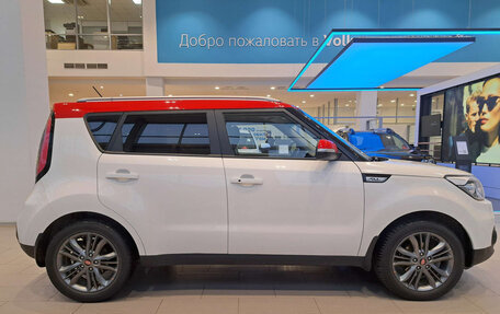 KIA Soul II рестайлинг, 2018 год, 1 851 000 рублей, 4 фотография