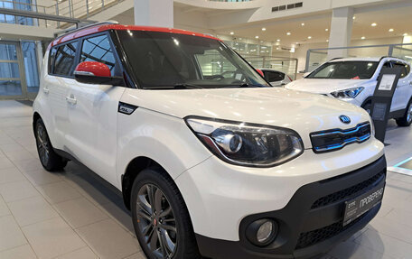 KIA Soul II рестайлинг, 2018 год, 1 851 000 рублей, 3 фотография