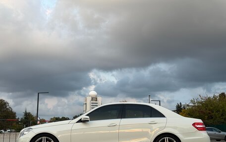 Mercedes-Benz E-Класс, 2011 год, 1 597 000 рублей, 15 фотография