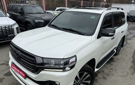 Toyota Land Cruiser 200, 2017 год, 7 500 000 рублей, 9 фотография