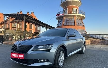 Skoda Superb III рестайлинг, 2018 год, 2 390 000 рублей, 1 фотография