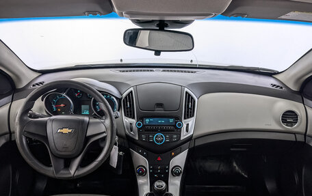 Chevrolet Cruze II, 2014 год, 920 000 рублей, 14 фотография