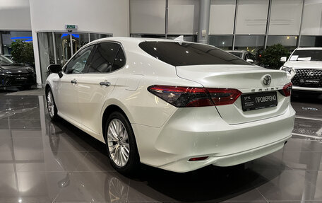 Toyota Camry, 2019 год, 3 369 000 рублей, 7 фотография