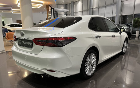 Toyota Camry, 2019 год, 3 369 000 рублей, 5 фотография