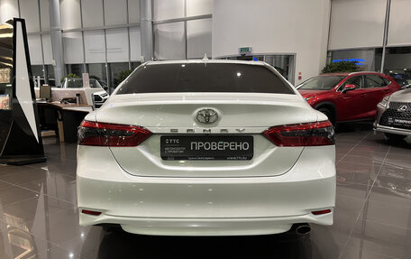 Toyota Camry, 2019 год, 3 369 000 рублей, 6 фотография