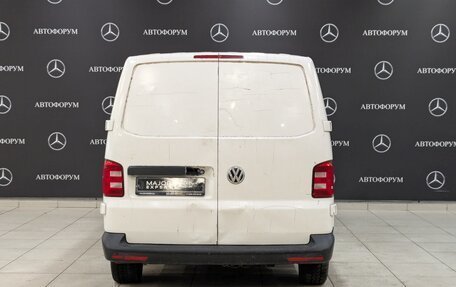 Volkswagen Transporter T6 рестайлинг, 2019 год, 1 650 000 рублей, 6 фотография