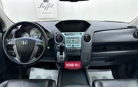 Honda Pilot III рестайлинг, 2010 год, 1 999 000 рублей, 11 фотография