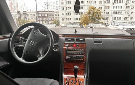 Mercedes-Benz E-Класс, 1999 год, 500 000 рублей, 22 фотография