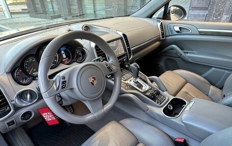 Porsche Cayenne III, 2010 год, 2 750 000 рублей, 27 фотография