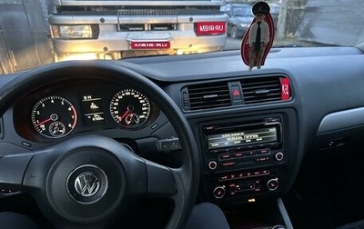 Volkswagen Jetta VI, 2012 год, 925 000 рублей, 1 фотография